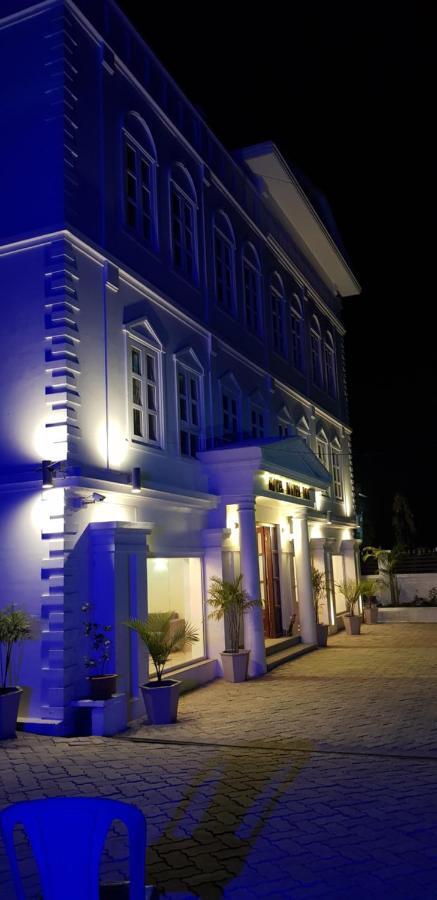 Hotel Maden Inn Itahari 외부 사진